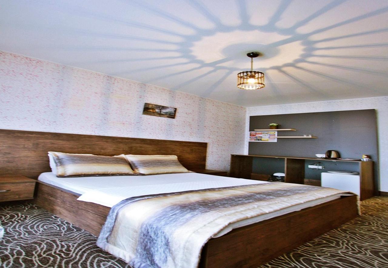 Red House Vip Apartmant Suites Стамбул Экстерьер фото